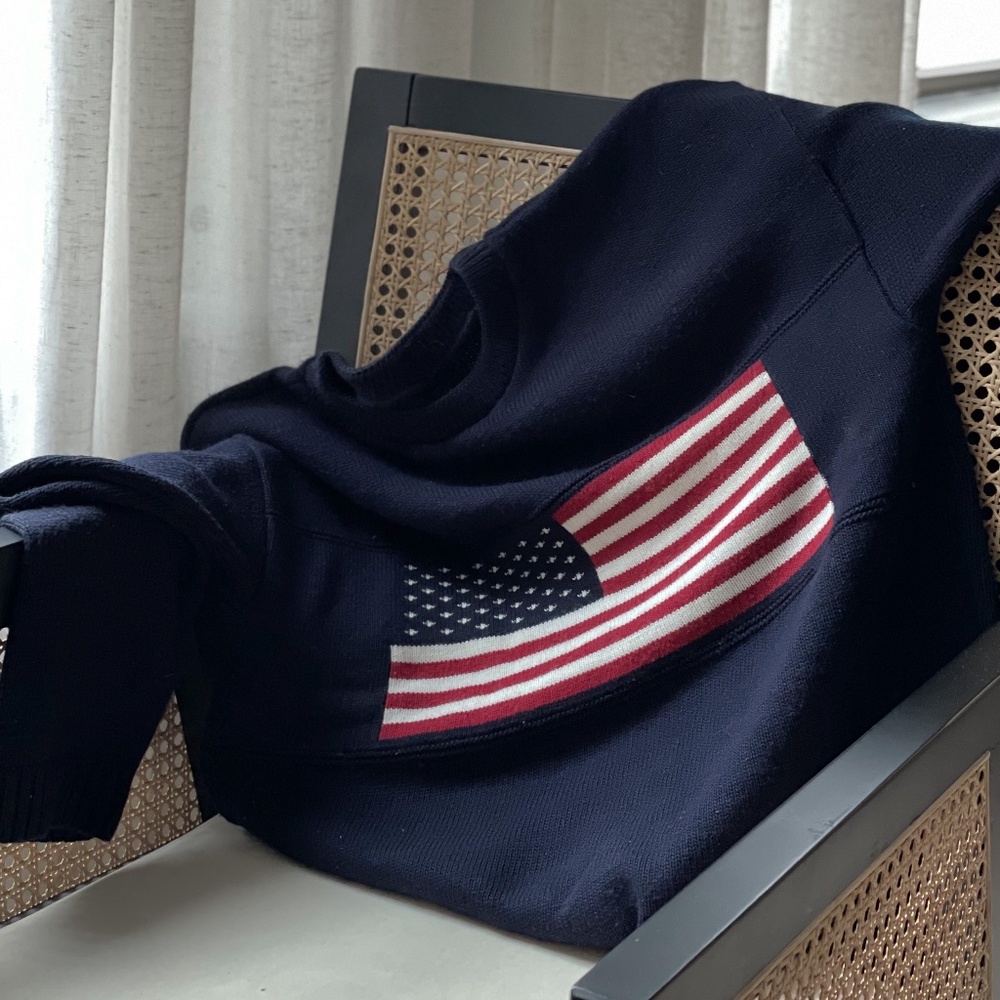 Vintage US Flag Sweater